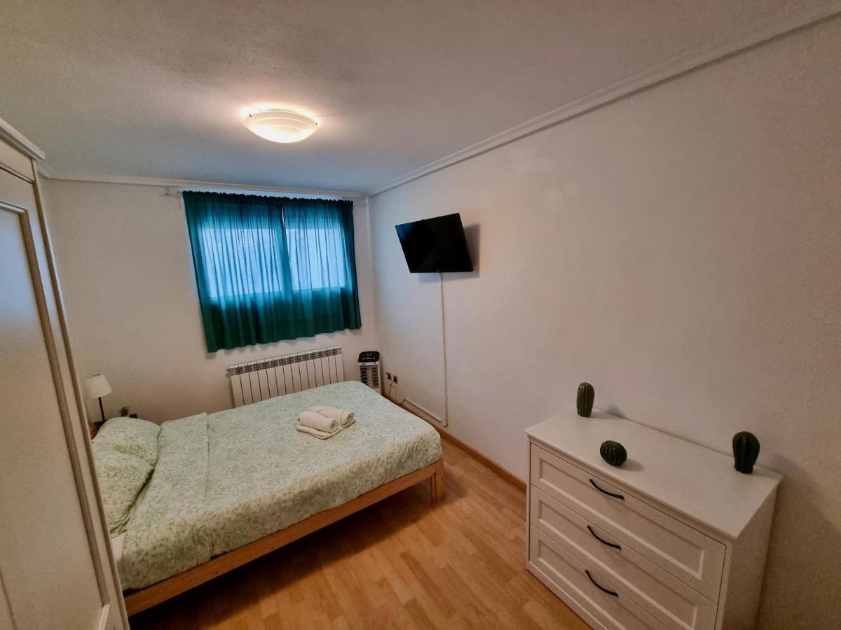 Apartamento Daniel Zaragoza Kültér fotó