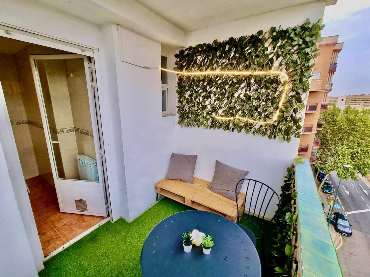 Apartamento Daniel Zaragoza Kültér fotó