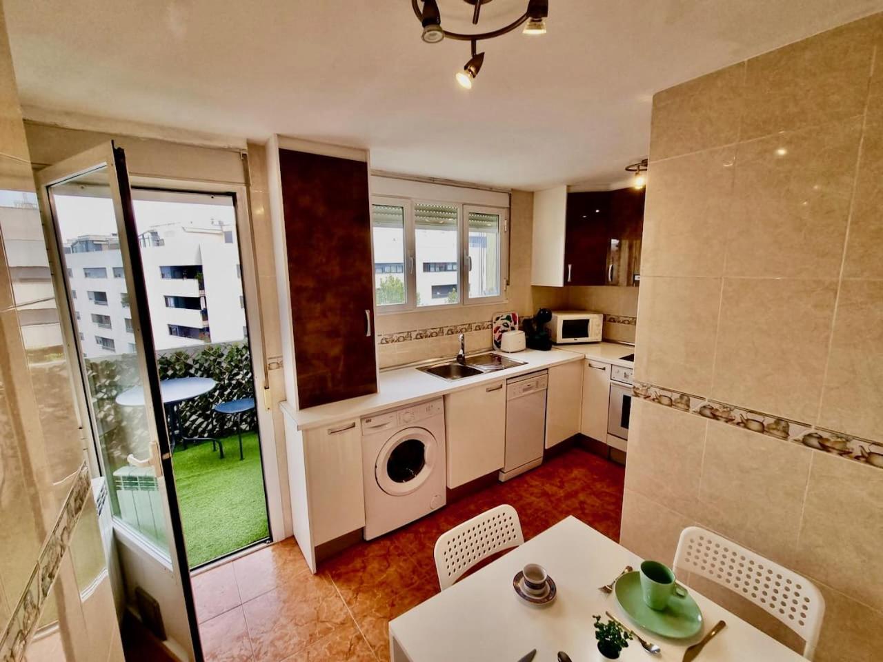 Apartamento Daniel Zaragoza Kültér fotó